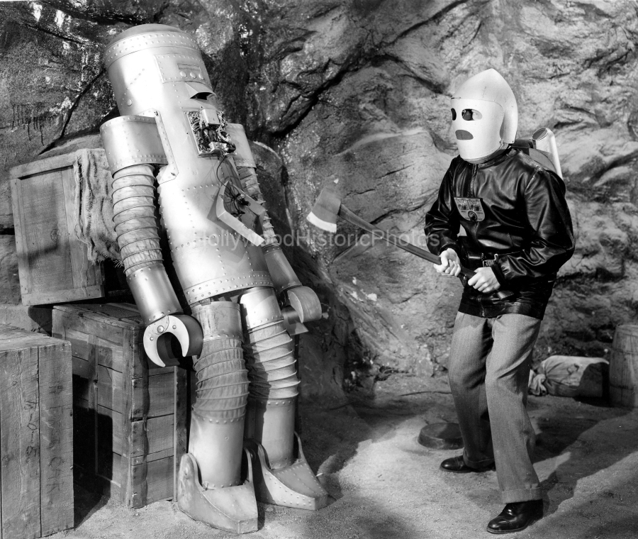 Zombies of the Stratosphere 1952.jpg